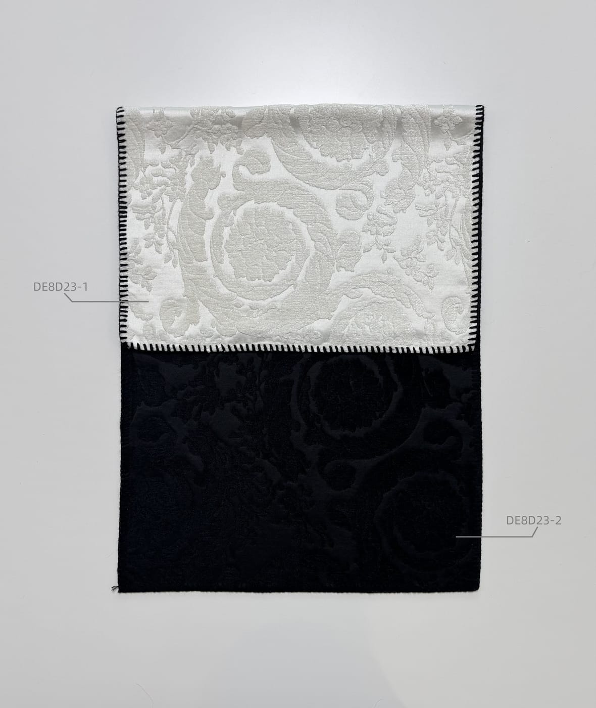 DE8D23 damask-look jacquard in ivory and black